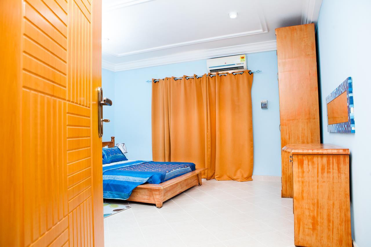 אקרה Maxwell Court Apartments מראה חיצוני תמונה