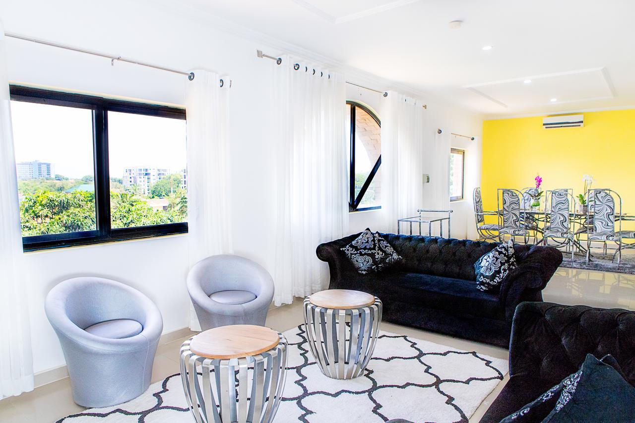 אקרה Maxwell Court Apartments מראה חיצוני תמונה