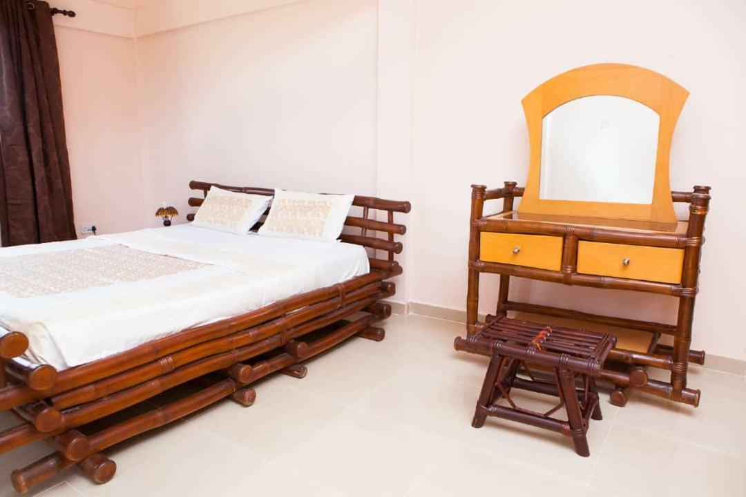 אקרה Maxwell Court Apartments מראה חיצוני תמונה